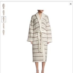 Barefoot dreams robe